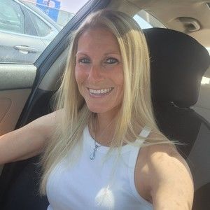 Meet your Posher, Sheila